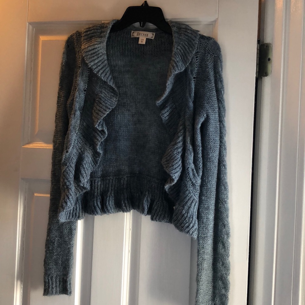 Crop sweater